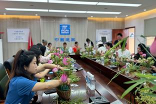 西媒：罗克注册遇到问题，巴萨教练组相信他能出战本轮联赛